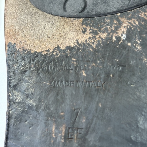 Salvatore Ferragamo Men's Black Leather Loafer Shoe - Picture 11 of 12